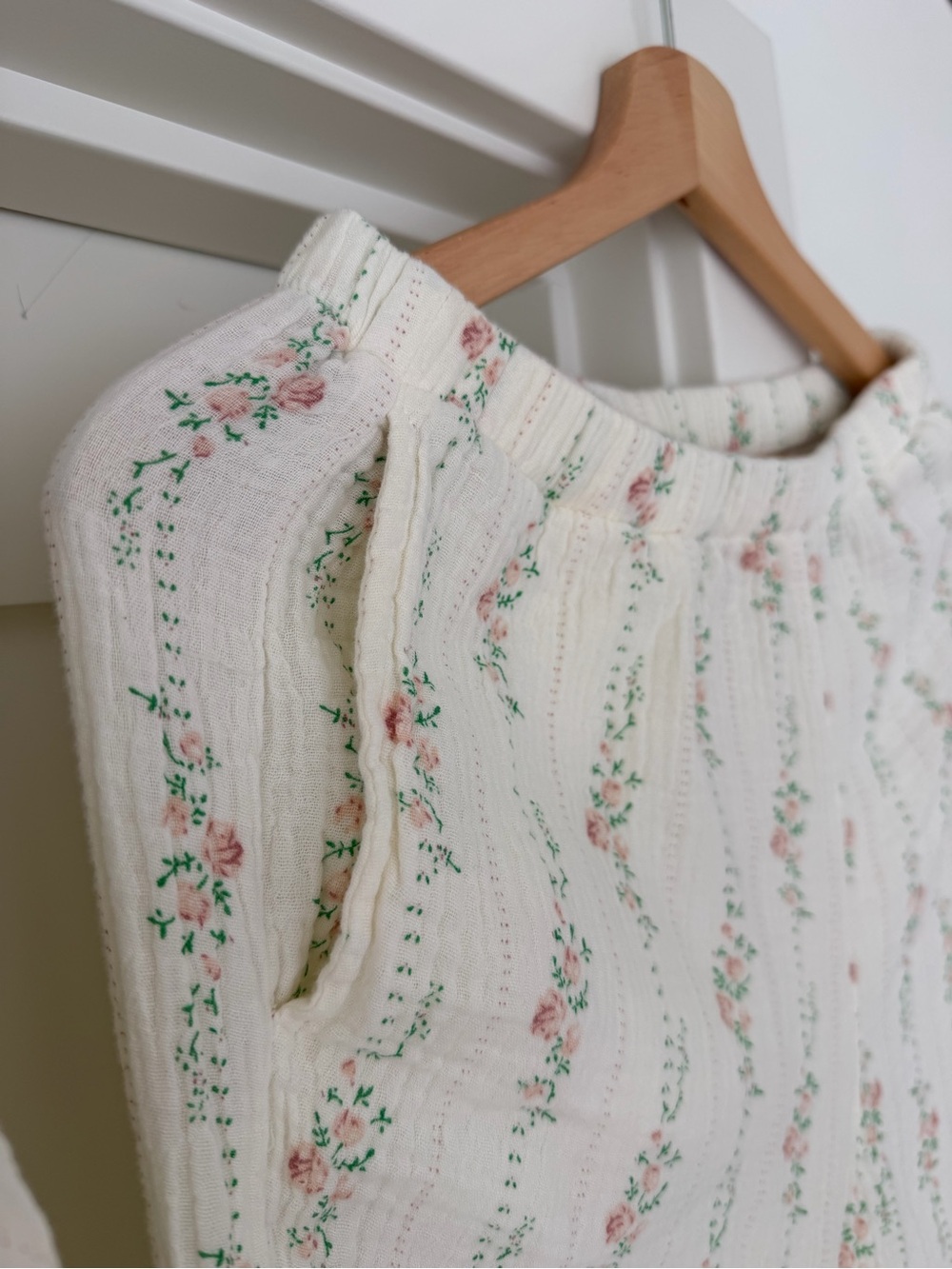 Heirloom Bloom Pyjama Set (L) - Picture 4 of 4